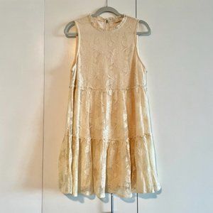 Leaf-Detailed Lace Sleeveless Tiered Dress - NWOT - Ready for Summer!